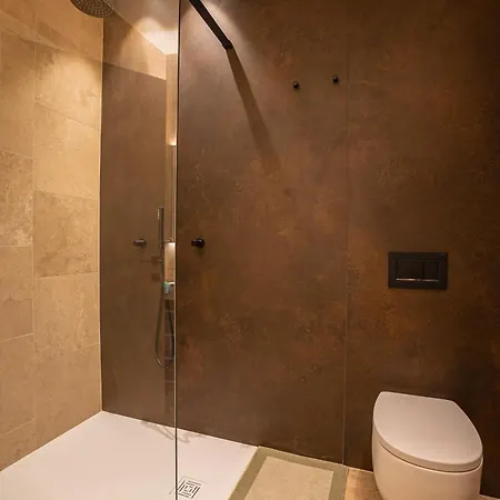 Apartment Aedrian's Loft. Boutique With Private Terrace In The Center Of *