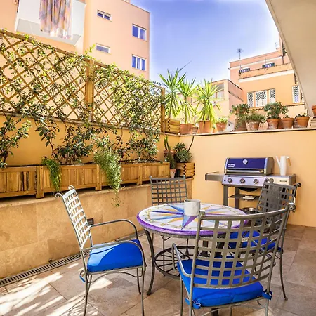 Διαμέρισμα Aedrian's Loft. Boutique With Private Terrace In The Center Of Ρώμη