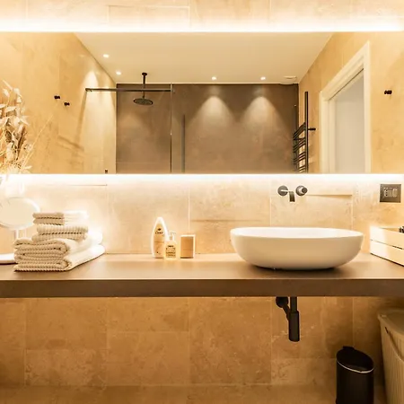 Aedrian's Loft. Boutique With Private Terrace In The Center Of *